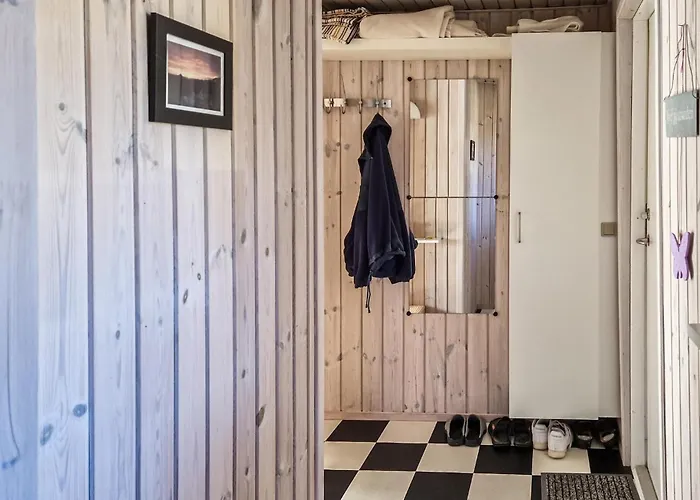 Сasa de vacaciones 3 Bedroom Cozy In *